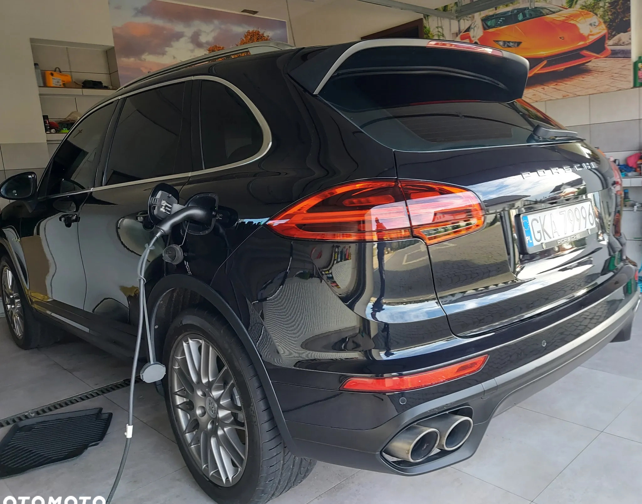 Porsche Cayenne cena 169000 przebieg: 210000, rok produkcji 2015 z Barlinek małe 742